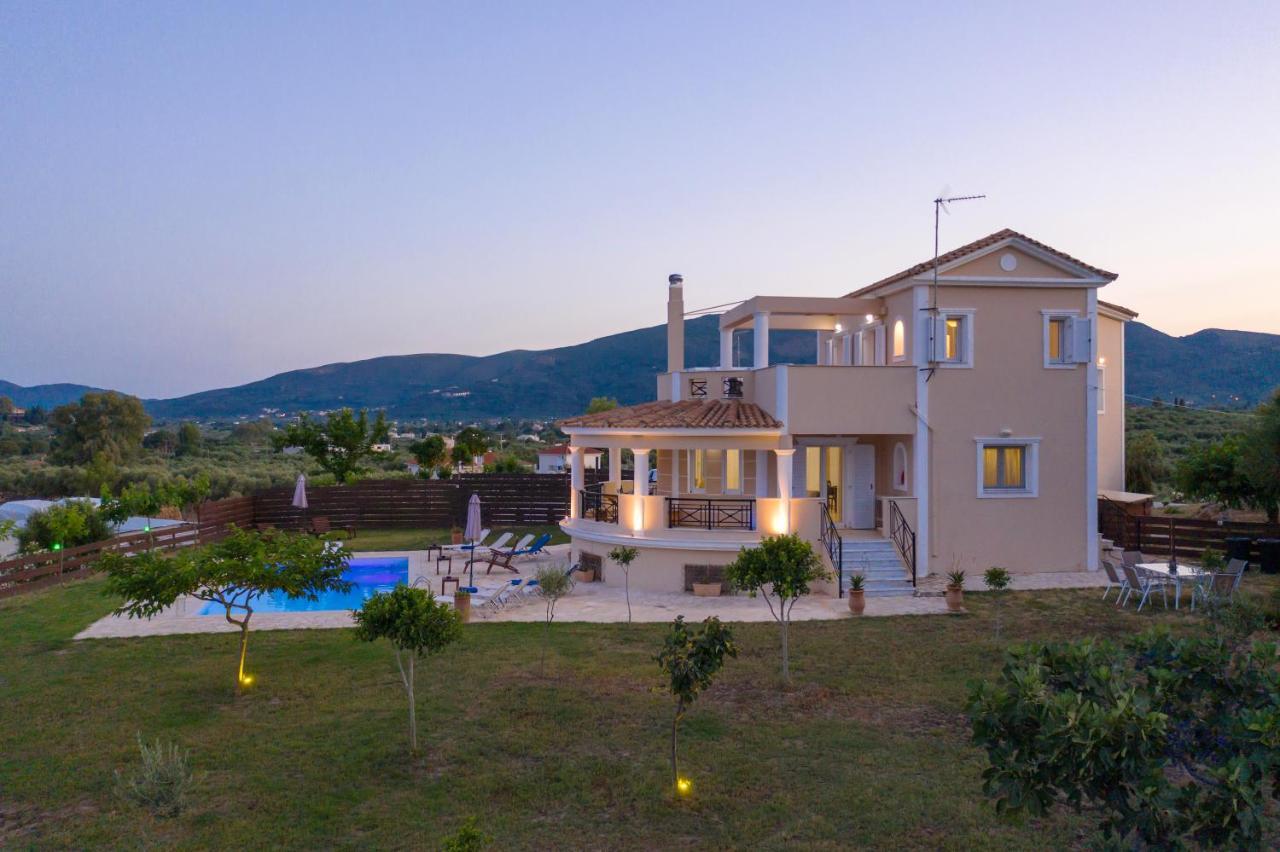 Buena Vista Villa Ambelokipoi  エクステリア 写真
