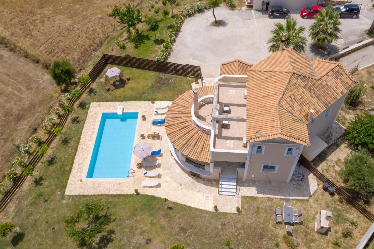 Buena Vista Villa Ambelokipoi  エクステリア 写真